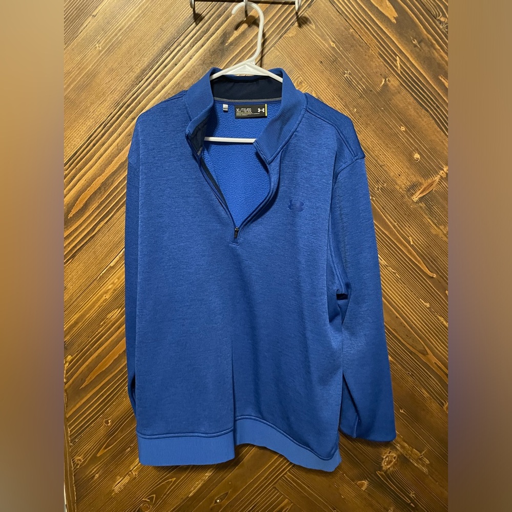 Men’s Under Armor 1/4 Zip pull over. Royal Blue. Size XL